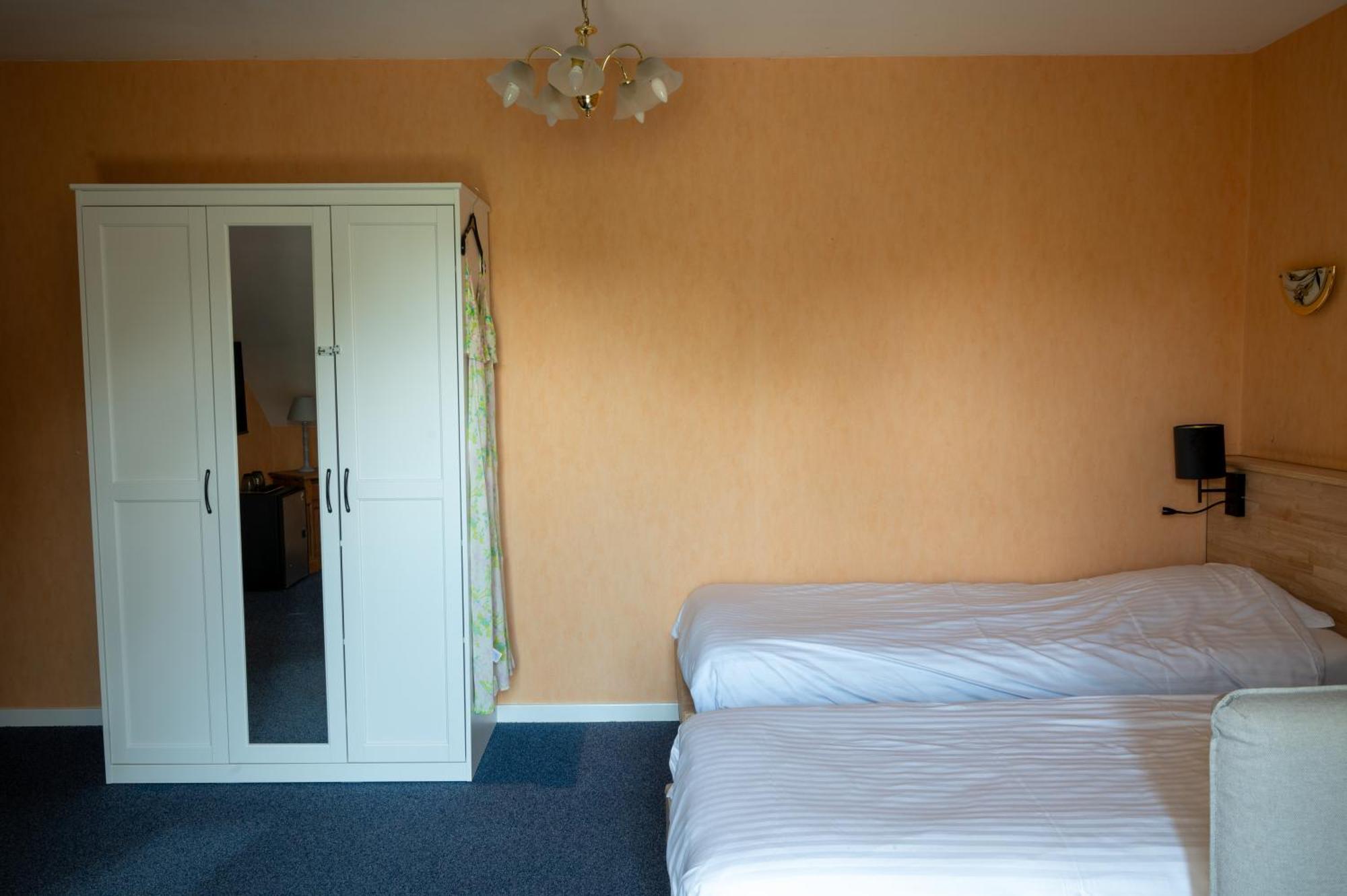 Hotel Canteklaar De Haan Eksteriør billede